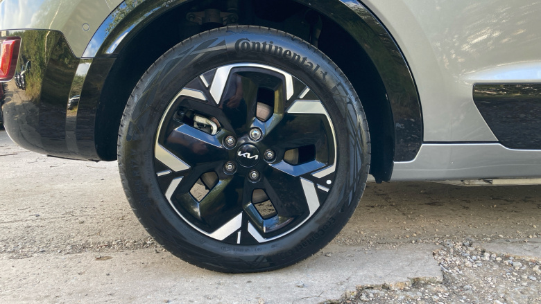 Kia Niro 150kW 4 65kWh 5dr Auto Electric Estate